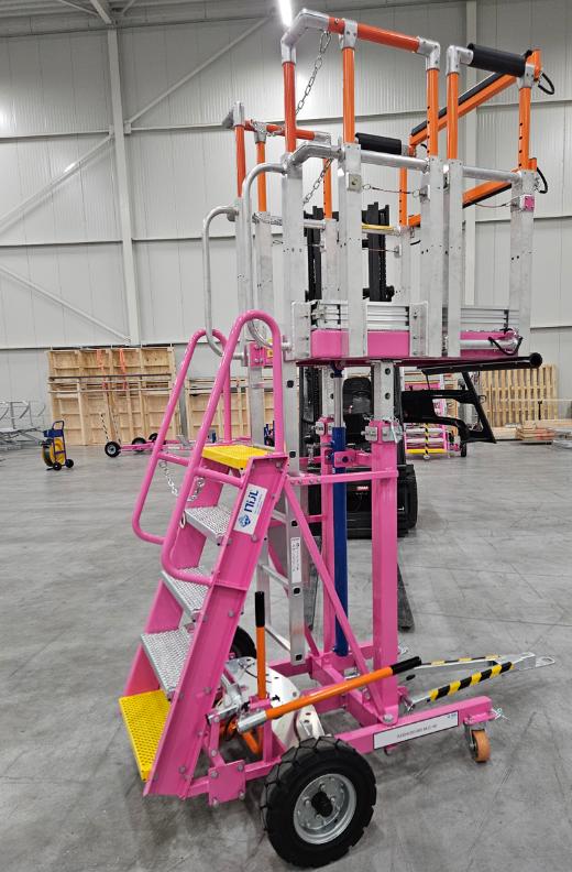 Widebody Main Landing Gear Access Stand gallery image
