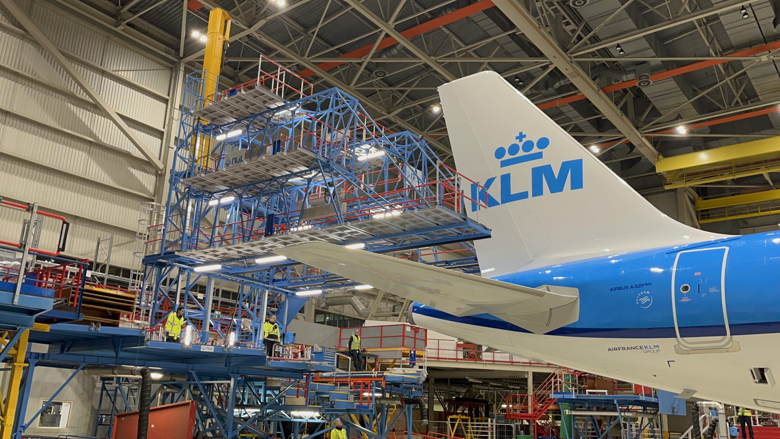 NIJL: KLM Carries out successful fit check on A321 Tail Dock